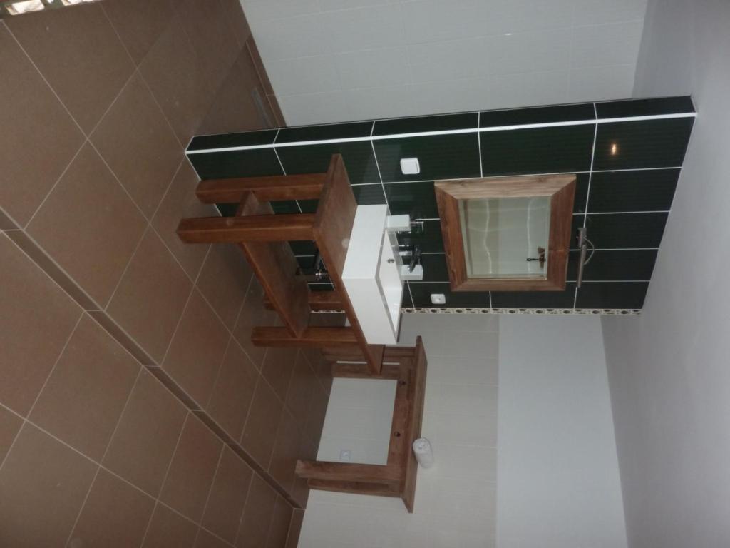Holubnik Statecnych Zen Kralovych Hotel Luže Exterior foto