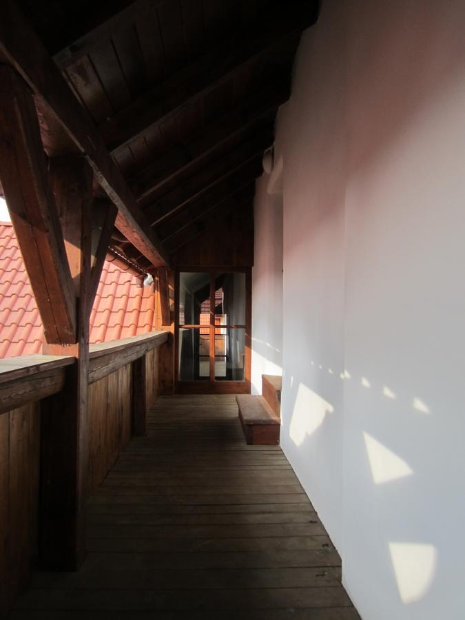 Holubnik Statecnych Zen Kralovych Hotel Luže Exterior foto